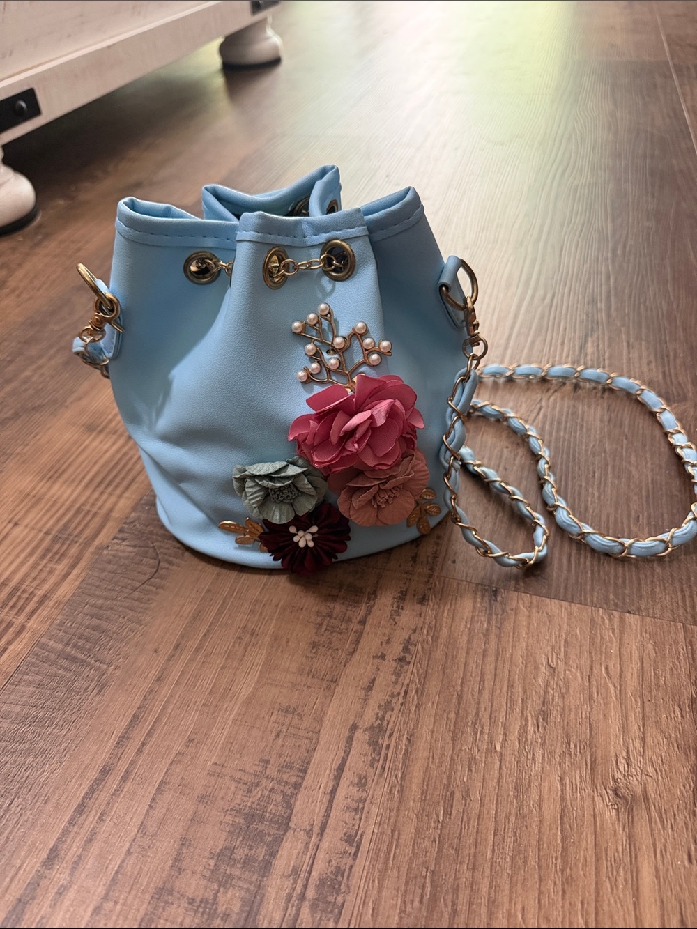 Light Blue Floral Bucket Bag with Chain Strap